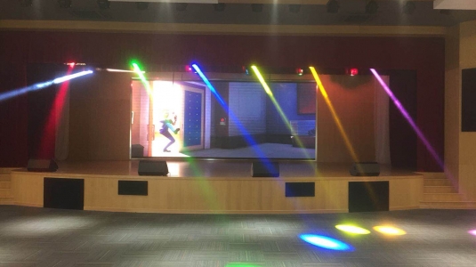 福建廈門(mén)某學(xué)校P3室內(nèi)全彩LED顯示屏