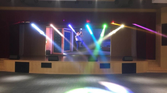 福建廈門(mén)某學(xué)校P3室內(nèi)全彩LED顯示屏